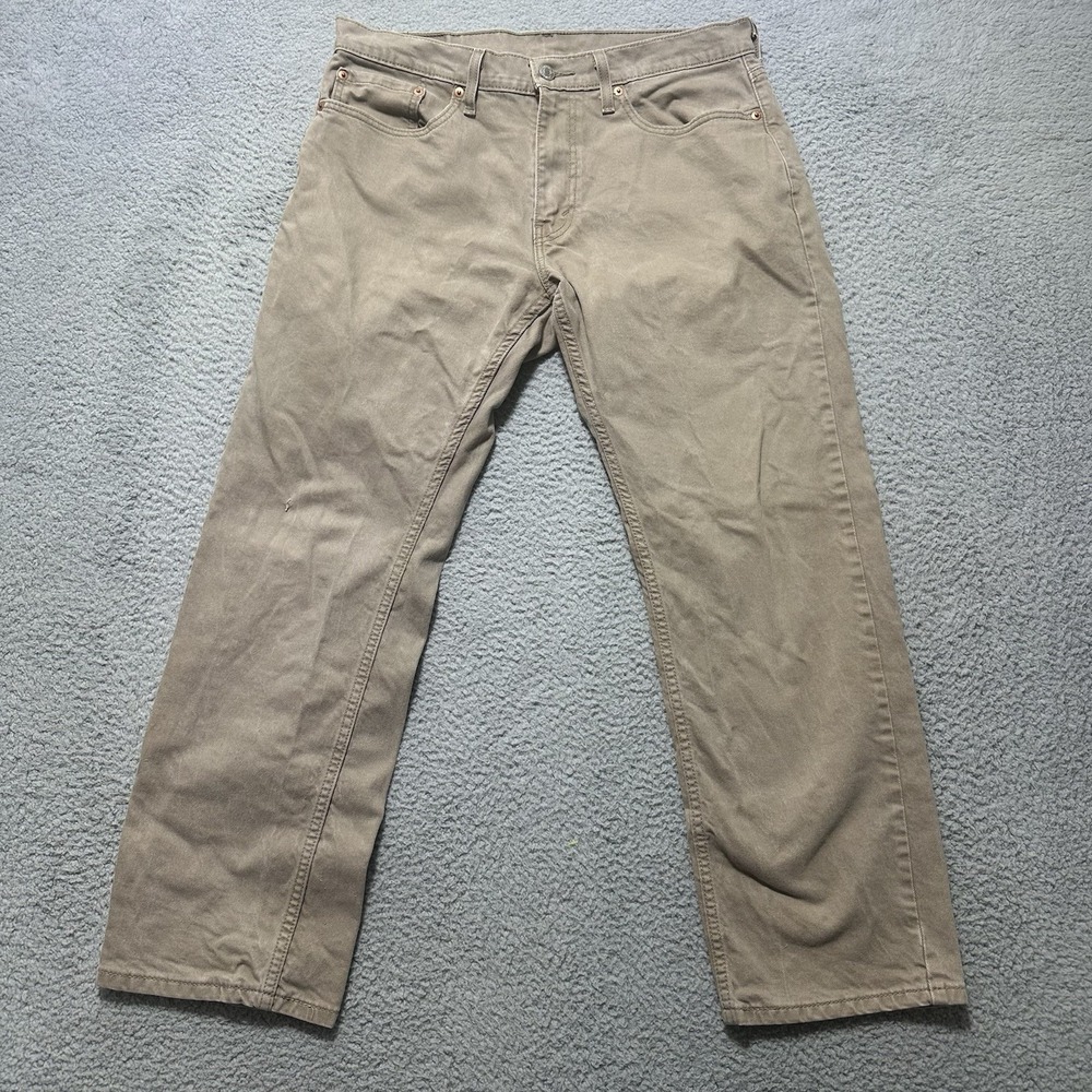 Levi's Men's Relaxed Jeans in Tan